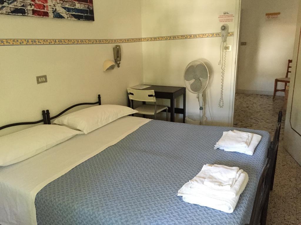 Hotel Zaghini 리미니 객실 사진